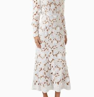 Elliat Calm Midi Dress in White Lace size XXL